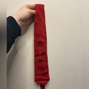 Brioni Red Embossed Pattern Neck Tie